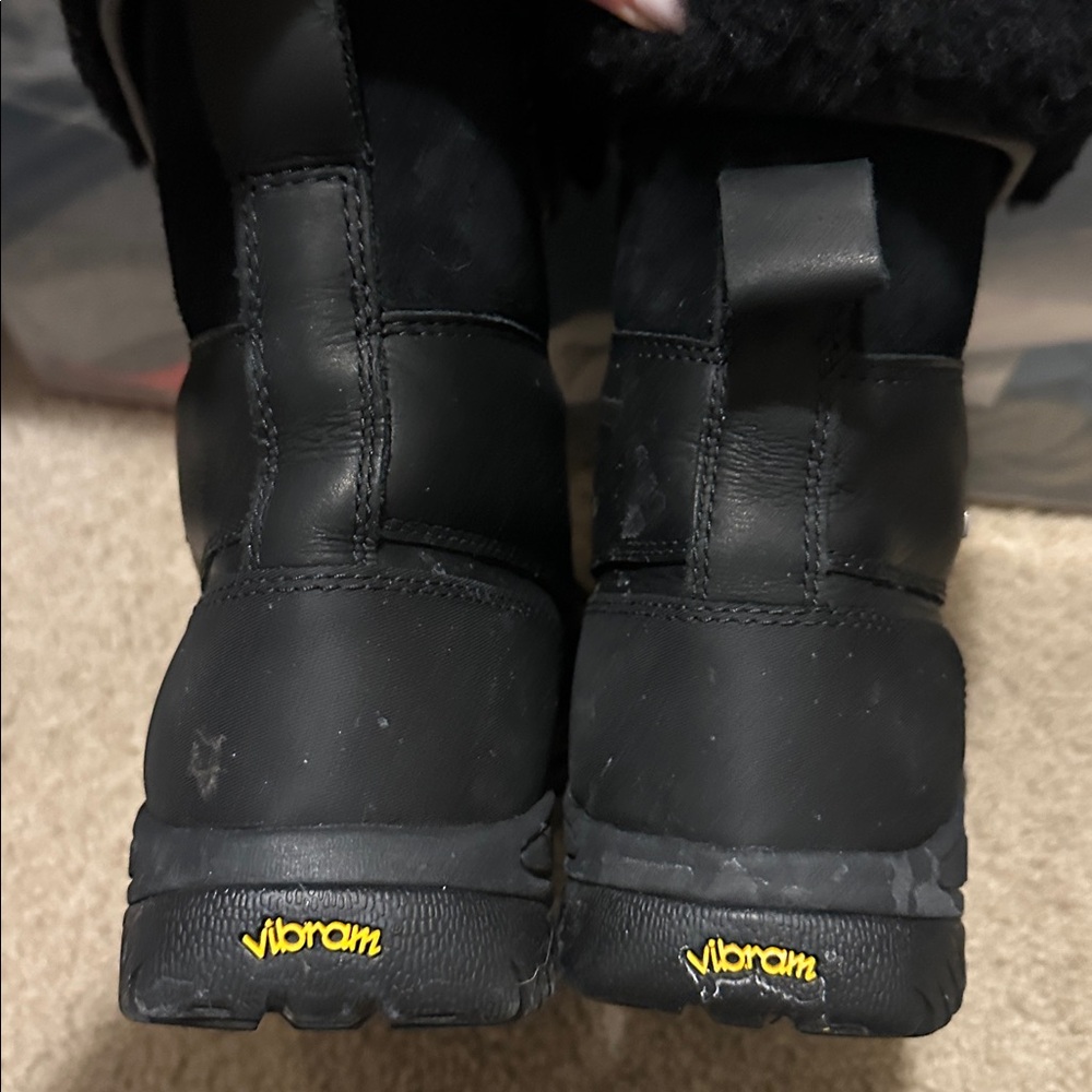 UGG Black Butte Fur-trimmed Boots - Picture 7 of 9